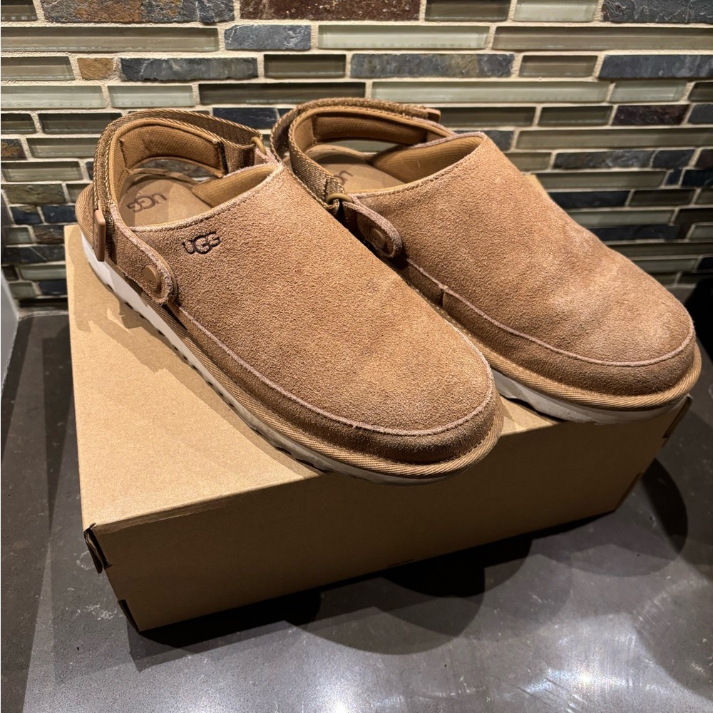 Ugg goldenstar clogs